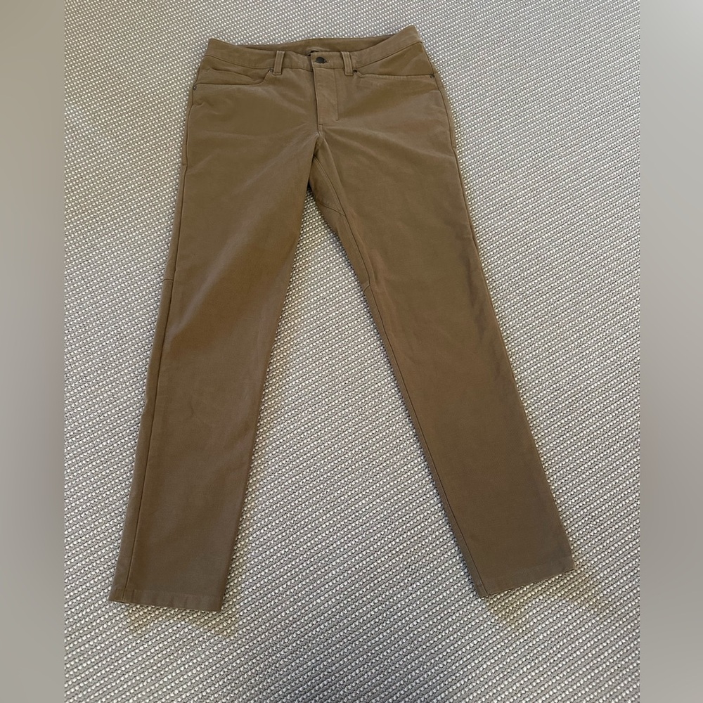 lululemon athletica Men's Tan Chinos